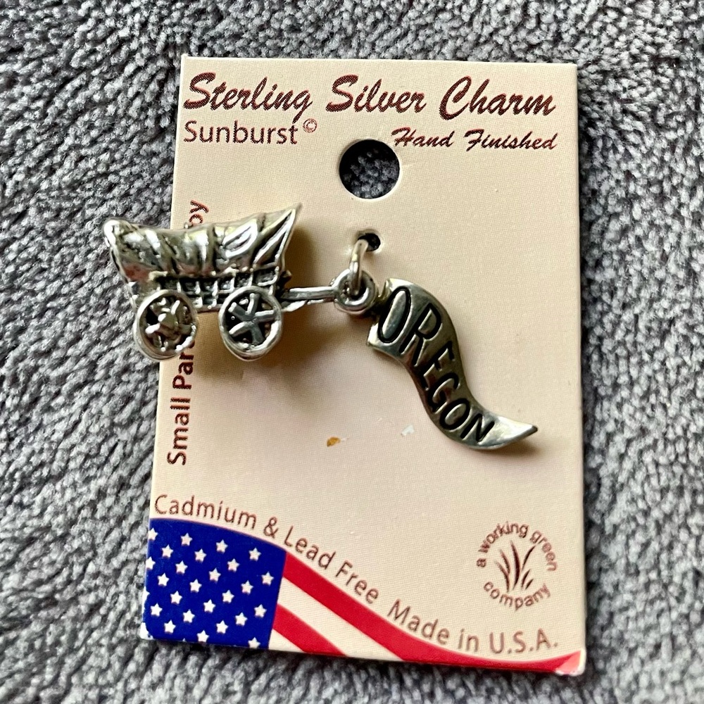 Wagon-sterling silver charm